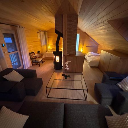 Dolina Sanu Hotel Krzeszow  Ngoại thất bức ảnh